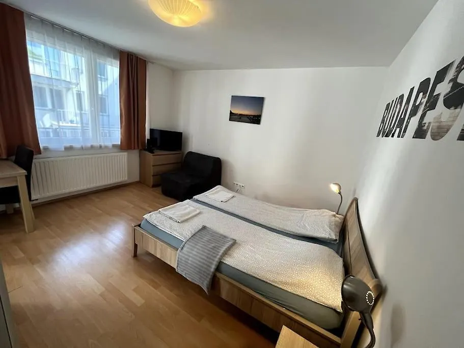 Garay Utca - Unit A53 location
